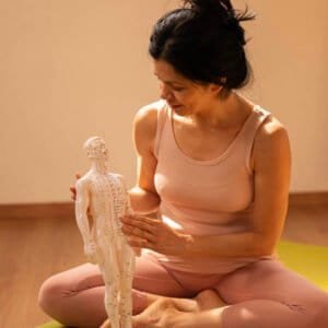 yin yoga e medicina cinese / arely torres
